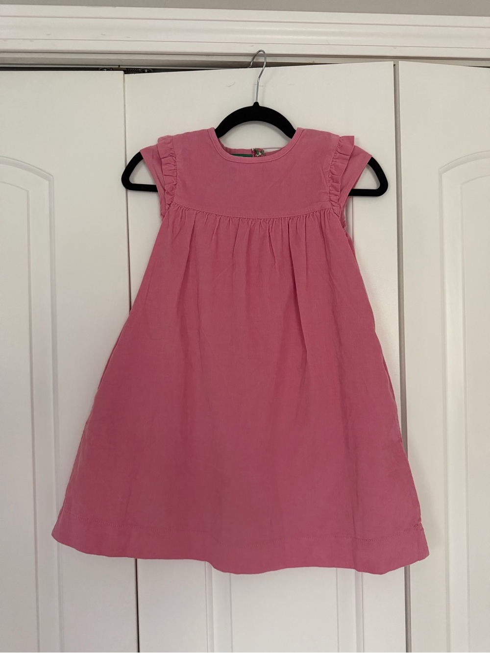 Mini Boden Pink Corduroy Floral Ruffle Sleeve Dress size 8-9 years